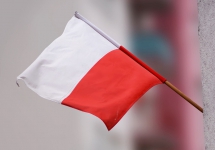 W MAJOWE ŚWIĘTA WYWIEŚMY POLSKIE FLAGI!